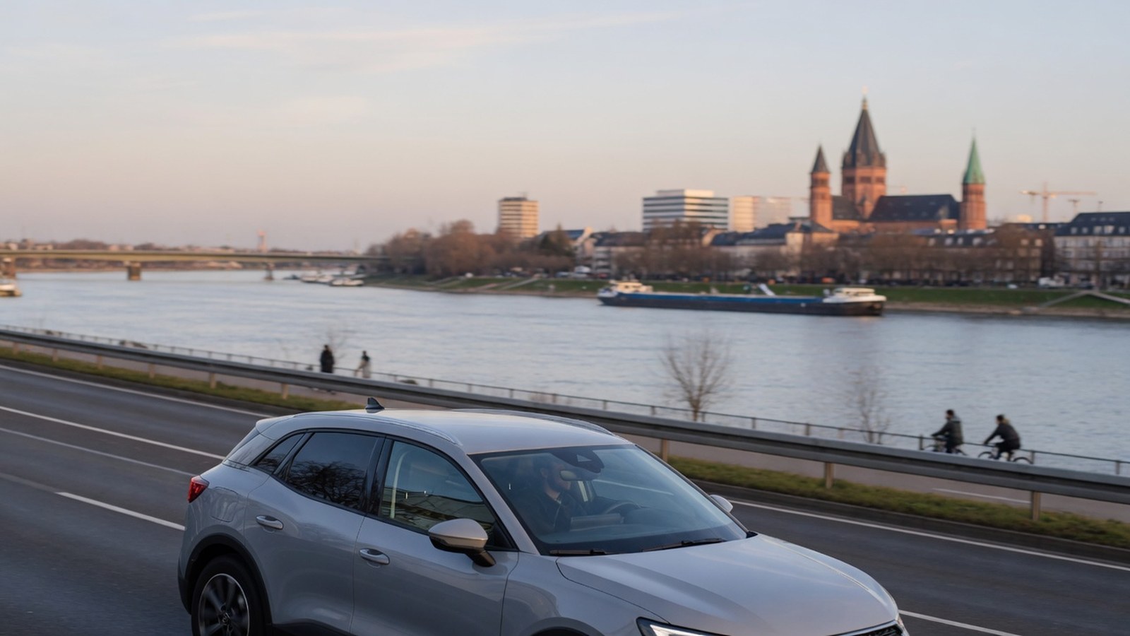 Fahrzeugüberführung Rostock: Ostsee, Hafen und MV