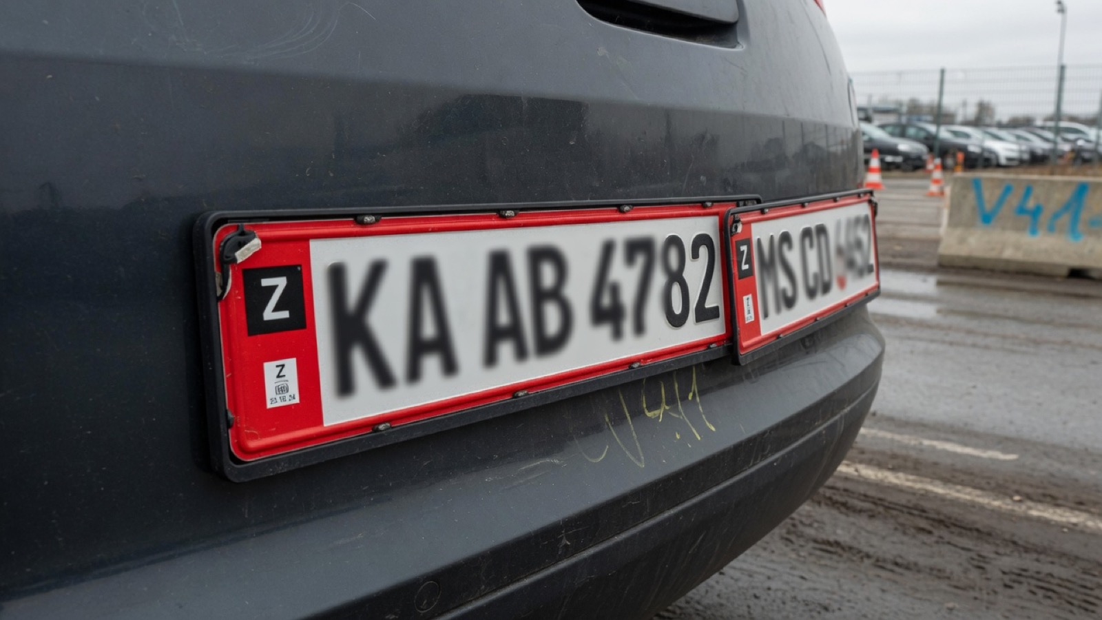 Rote Kennzeichen zur Überführung: Guide für nicht zugelassene Fahrzeuge